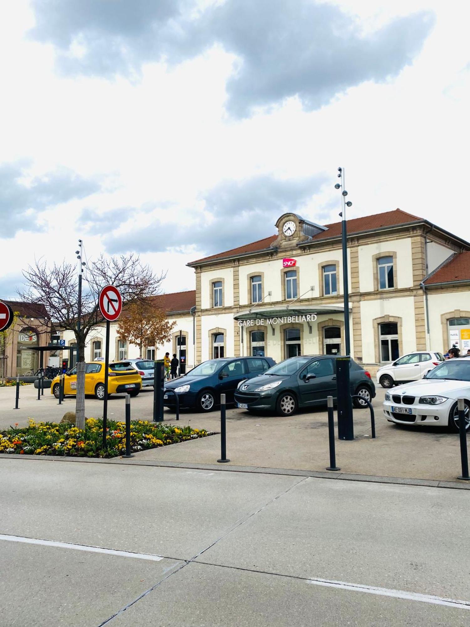 Studio De 30M² Hypercentre Tres Calme Montbéliard Zewnętrze zdjęcie