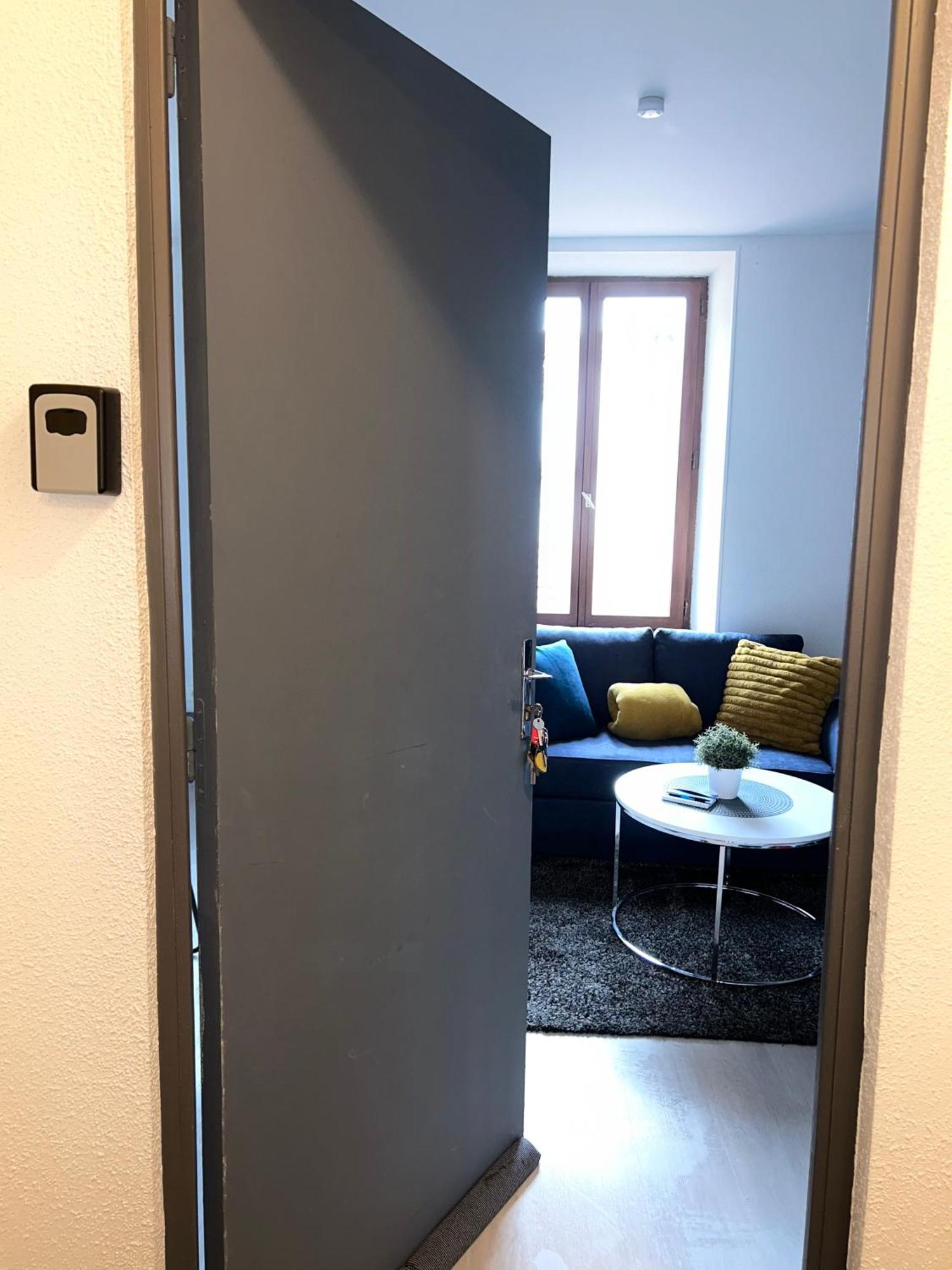 Studio De 30M² Hypercentre Tres Calme Montbéliard Zewnętrze zdjęcie